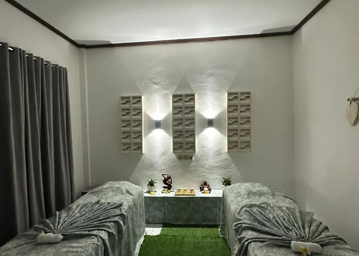 New Mekar Jaya 3* ليجيان